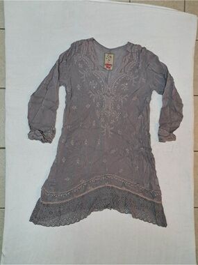 Johnny Was Gray Tunic - Women's size MEDIUM